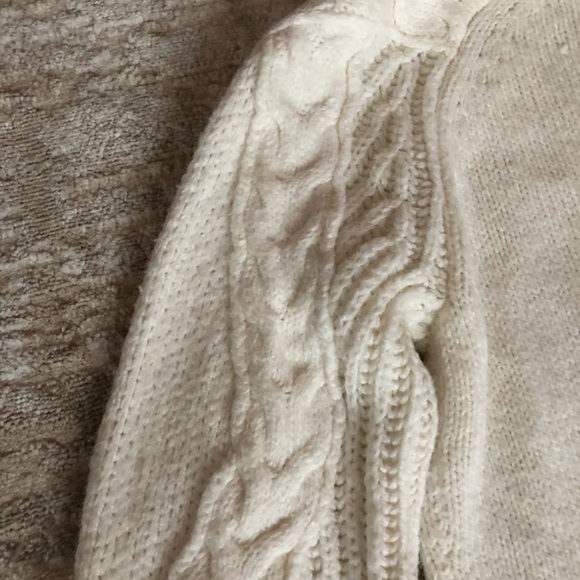 White Cable Knit Chunky Sweater by Express XS - Picture 8 of 9